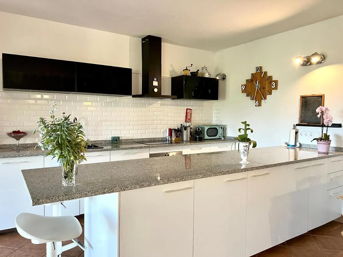 Pequeno Paraiso, 6 Guests, Sao Bras De Alportel Villa